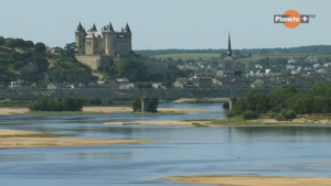 Zamki nad Loarą. Zamek Saumur. Damy i rycerze.
