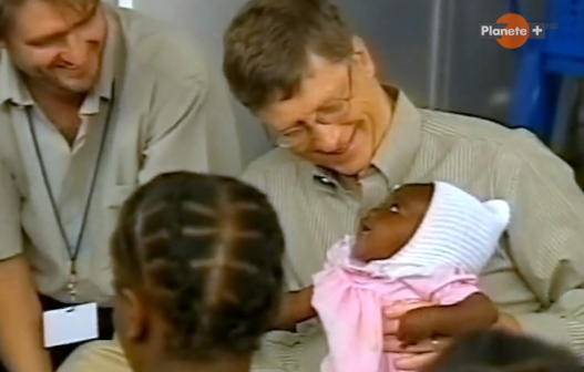 Bill Gates walczy z malarią